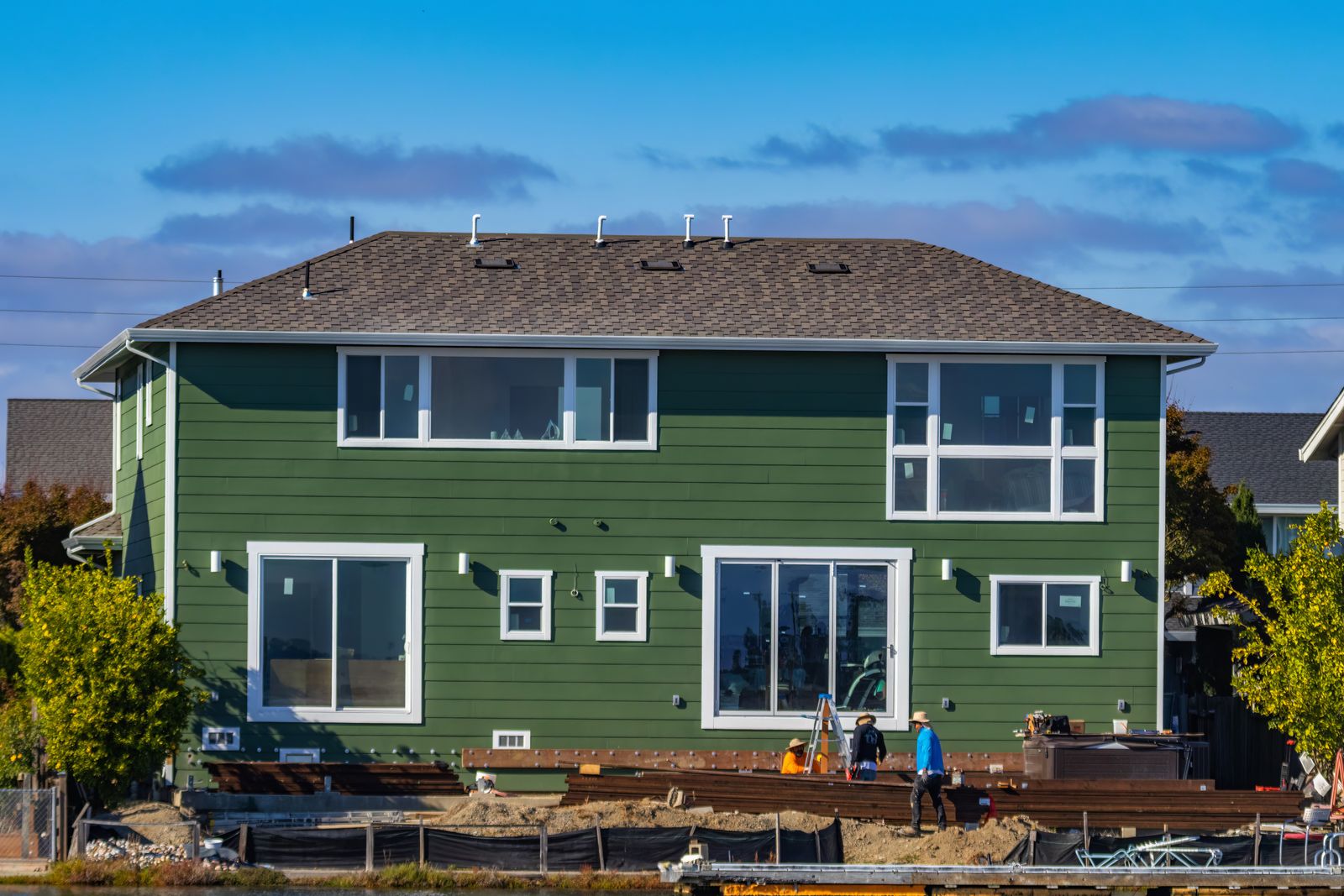 Flat and commercial roofing detail